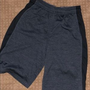 Under Armour Basketball shorts, grey/black, small